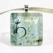 Make a glass pendant